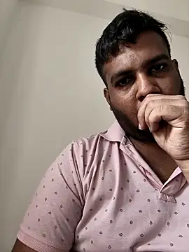 Snapshot of vinay_smalldick chatting on 05.15.26 vinay smalldick online show from 05.15.26