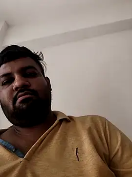 Snapshot of vinay_smalldick chatting on 05.18.26 vinay smalldick online show from 05.18.26