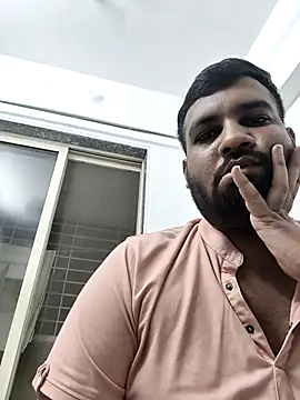 Snapshot of vinay_smalldick chatting on 05.21.26 vinay smalldick online show from 05.21.26