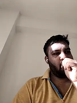 Snapshot of vinay_smalldick chatting on 05.26.26 vinay smalldick online show from 05.26.26