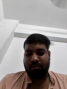 Snapshot of vinay_smalldick chatting on 05.26.26 vinay smalldick online show from 05.26.26
