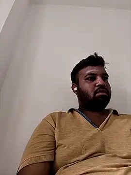 Snapshot of vinay_smalldick chatting on 05.28.26 vinay smalldick online show from 05.28.26