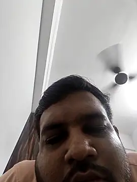 Snapshot of vinay_smalldick chatting on 06.02.26 vinay smalldick online show from 06.02.26