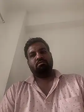 Snapshot of vinay_smalldick chatting on 06.16.26 vinay smalldick online show from 06.16.26