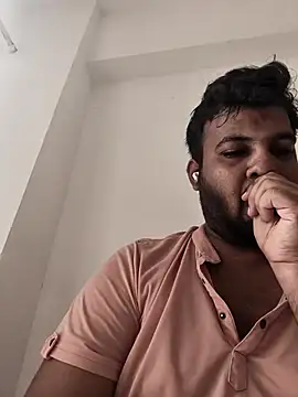 Snapshot of vinay_smalldick chatting on 06.20.26 vinay smalldick online show from 06.20.26