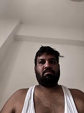 Snapshot of vinay_smalldick chatting on 06.30.26 vinay smalldick online show from 06.30.26