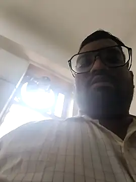 Snapshot of vinay_smalldick chatting on 07.13.26 vinay smalldick online show from 07.13.26