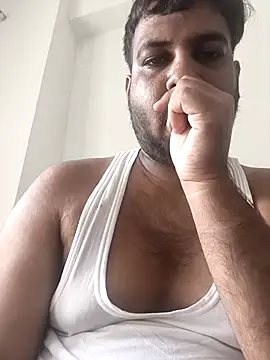 Snapshot of vinay_smalldick chatting on 07.21.26 vinay smalldick online show from 07.21.26