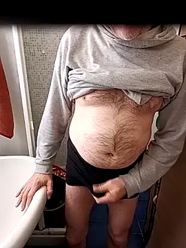 Snapshot of Franzppp chatting on 12.21.25 Franzppp online show from 12.21.25