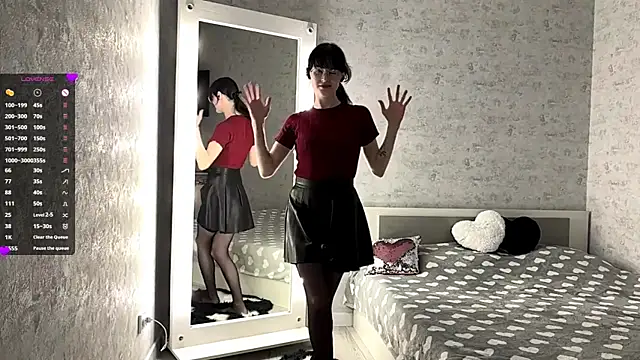 FakeLamb online show from 10.09.25