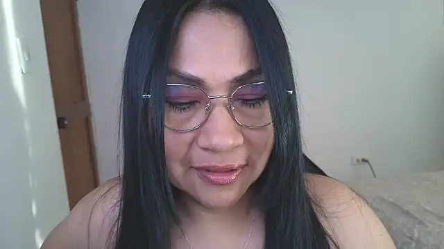 LissafeetHott online show from 11.23.25