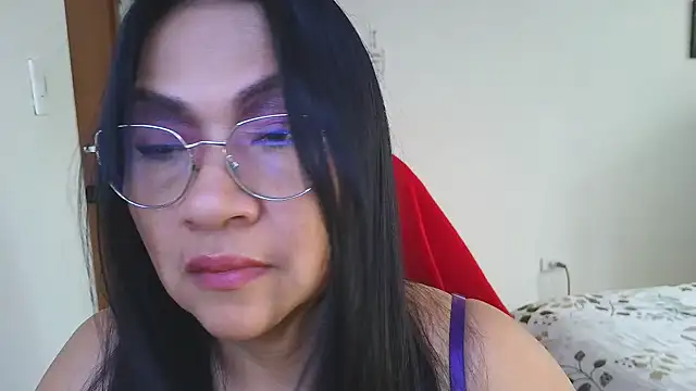 LissafeetHott online show from 04.23.26