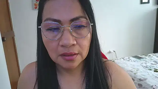 LissafeetHott online show from 04.24.26