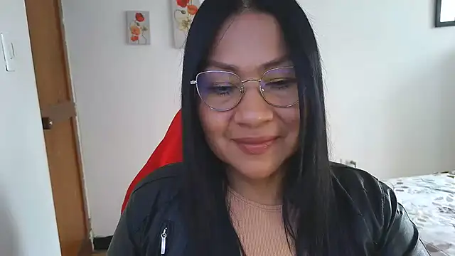 Snapshot of LissafeetHott chatting on 05.10.26 LissafeetHott online show from 05.10.26