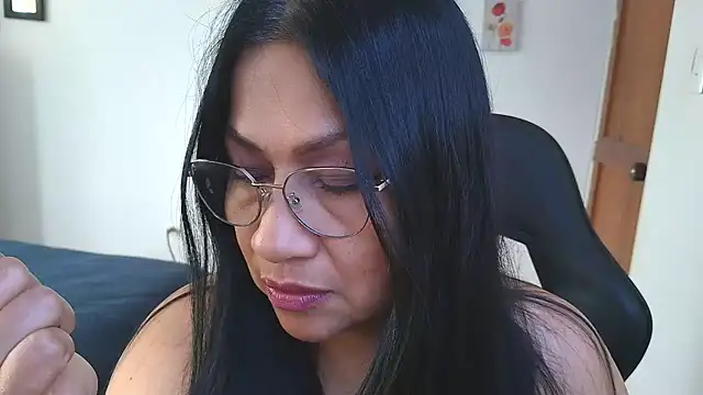 Snapshot of LissafeetHott chatting on 07.04.26 LissafeetHott online show from 07.04.26