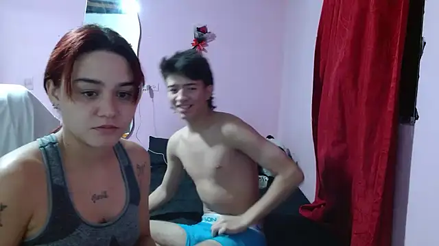 ScarlethG online show from 11.14.25