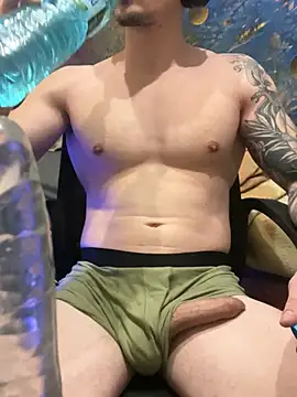 Snapshot of fronkie9384 chatting on 02.23.26 fronkie9384 online show from 02.23.26