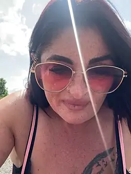 IrishmilfAnna online show from 04.25.26