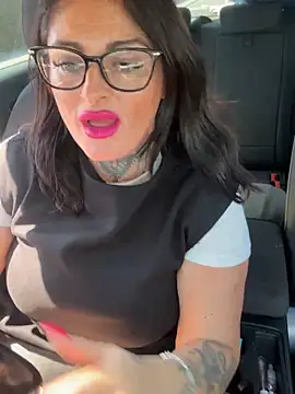 IrishmilfAnna online show from 04.29.26