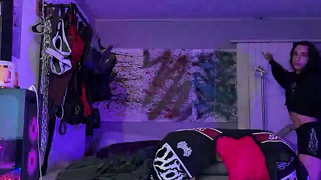 Snapshot of xoFrankie chatting on 01.16.26 xoFrankie online show from 01.16.26