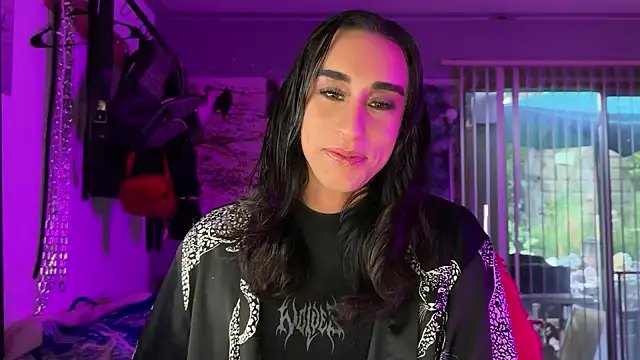 xoFrankie online show from 02.23.26