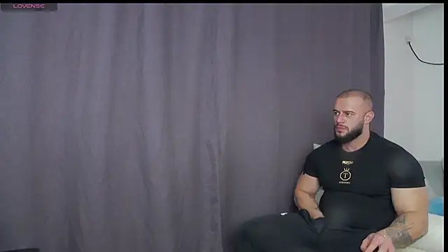 Snapshot of RickyMiami1 chatting on 11.15.25 RickyMiami1 online show from 11.15.25