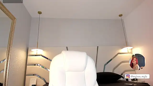 Snapshot of Julieth_Rojas chatting on 09.13.25 Julieth Rojas online show from 09.13.25