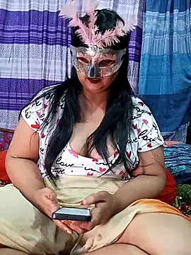 Tanisha-Chy online show from 04.29.26