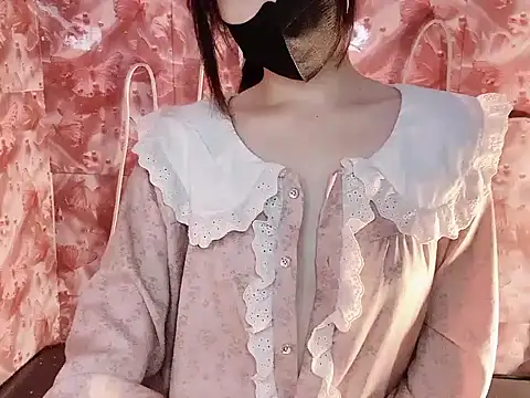 Snapshot of Miumiu028 chatting on 03.08.26 Miumiu028 online show from 03.08.26