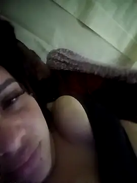 Snapshot of LaSofi-y-Elnegro chatting on 03.18.26 LaSofi-y-Elnegro online show from 03.18.26