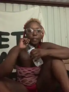 CinnaCakesss online show from 07.23.26