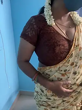 Snapshot of monal_95 chatting on 02.10.26 monal 95 online show from 02.10.26