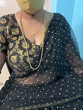 Snapshot of monal_95 chatting on 03.10.26 monal 95 online show from 03.10.26