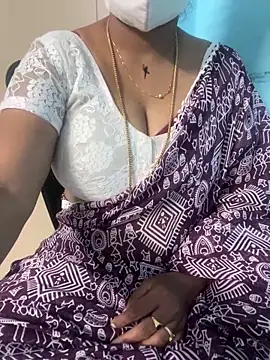 Snapshot of monal_95 chatting on 03.11.26 monal 95 online show from 03.11.26