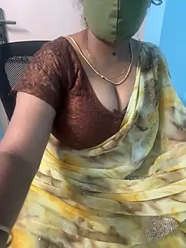 Snapshot of monal_95 chatting on 03.12.26 monal 95 online show from 03.12.26