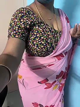 Snapshot of monal_95 chatting on 03.18.26 monal 95 online show from 03.18.26