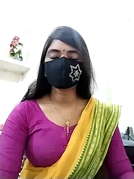 Puja-Rane online show from 10.26.25