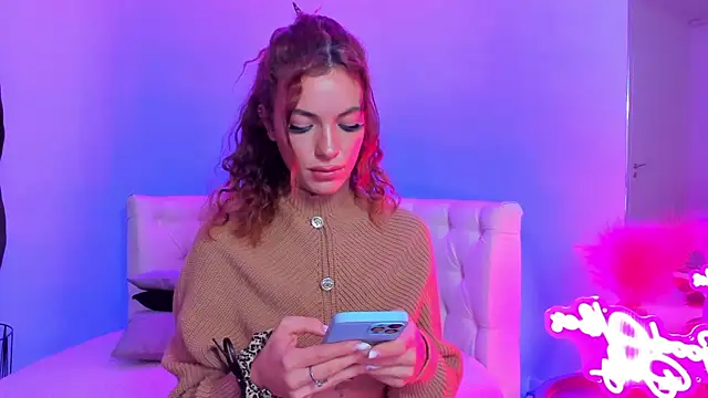 Snapshot of JessicaSky_ chatting on 11.14.25 JessicaSky online show from 11.14.25