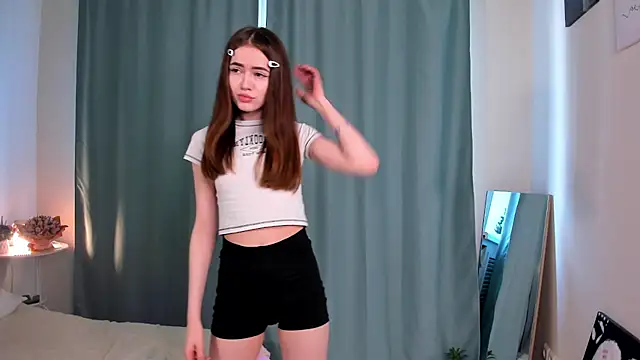 Chloeee4200 online show from 05.02.26