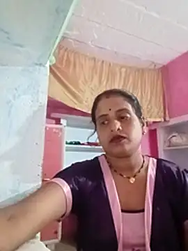 Snapshot of Rupali_hot chatting on 04.14.26 Rupali hot online show from 04.14.26