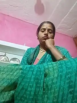 Snapshot of Rupali_hot chatting on 04.15.26 Rupali hot online show from 04.15.26