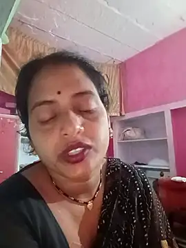 Snapshot of Rupali_hot chatting on 04.16.26 Rupali hot online show from 04.16.26
