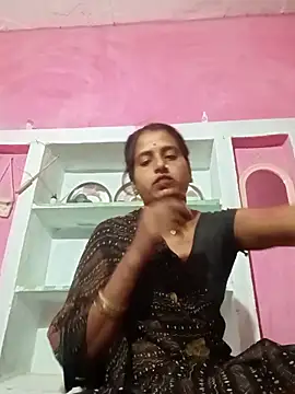 Snapshot of Rupali_hot chatting on 04.18.26 Rupali hot online show from 04.18.26