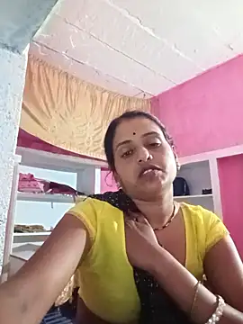 Snapshot of Rupali_hot chatting on 05.15.26 Rupali hot online show from 05.15.26