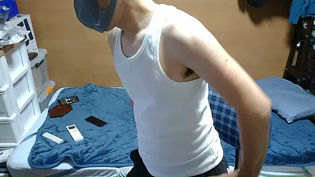 erosuke9 online show from 12.21.25