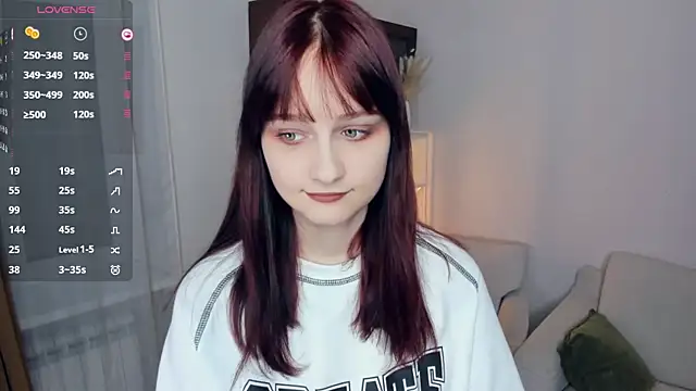 Snapshot of KatyKufel chatting on 01.07.26 KatyKufel online show from 01.07.26