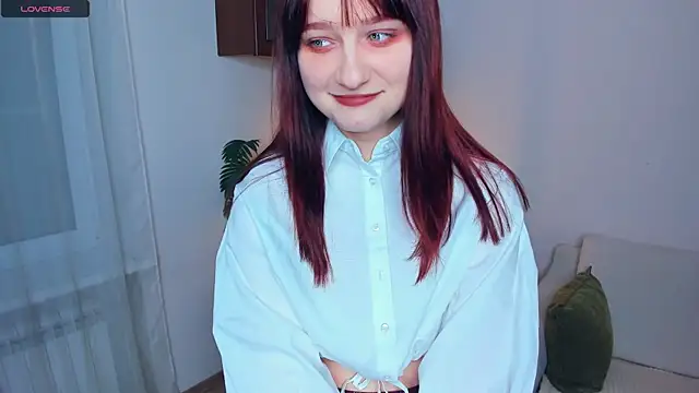 Snapshot of KatyKufel chatting on 01.11.26 KatyKufel online show from 01.11.26