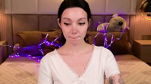 Goldy Stark online show from 03.23.26