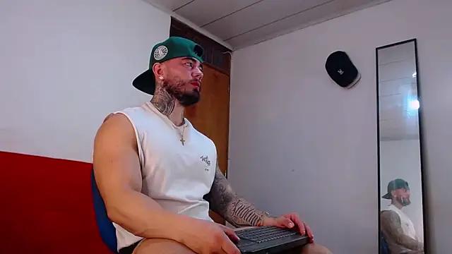 tommyblessd1 online show from 05.21.26