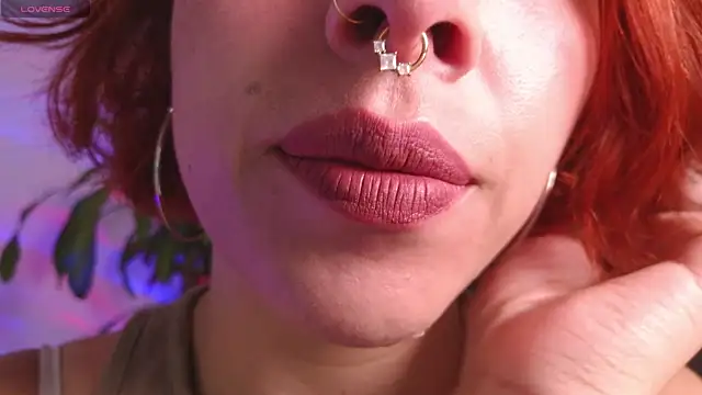 Snapshot of bri_von_dhara__ chatting on 05.18.26 bri von dhara online show from 05.18.26